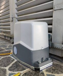 Motor cổng lùa Life 600kg nhập khẩu từ Italy – Động cơ tự động cho cổng trượt nặng.